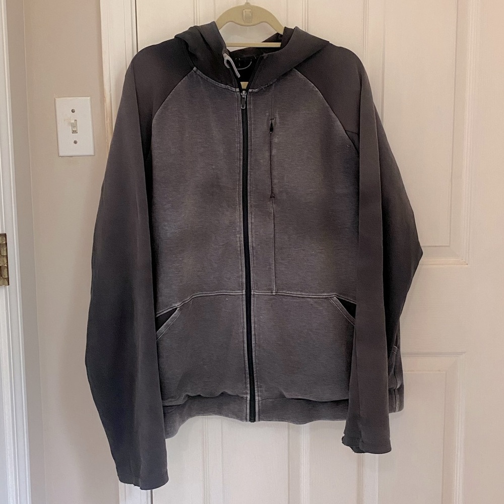 All in Motion Men’s Athletic Style Zip Up Hooded Sweatshirt Jacket in Faded Grey